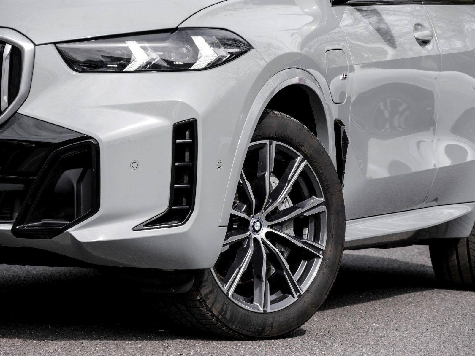BMW X5 xDrive50e M SPORT AHK DA PA HiFi KOMFORTZG foto 5