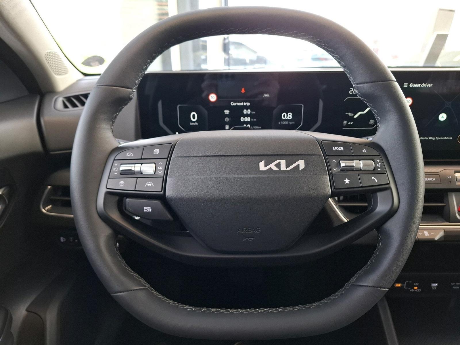 Kia Ceed bewährt im Herzen - neu im Namen NEW K4