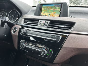 BMW X1 - 11