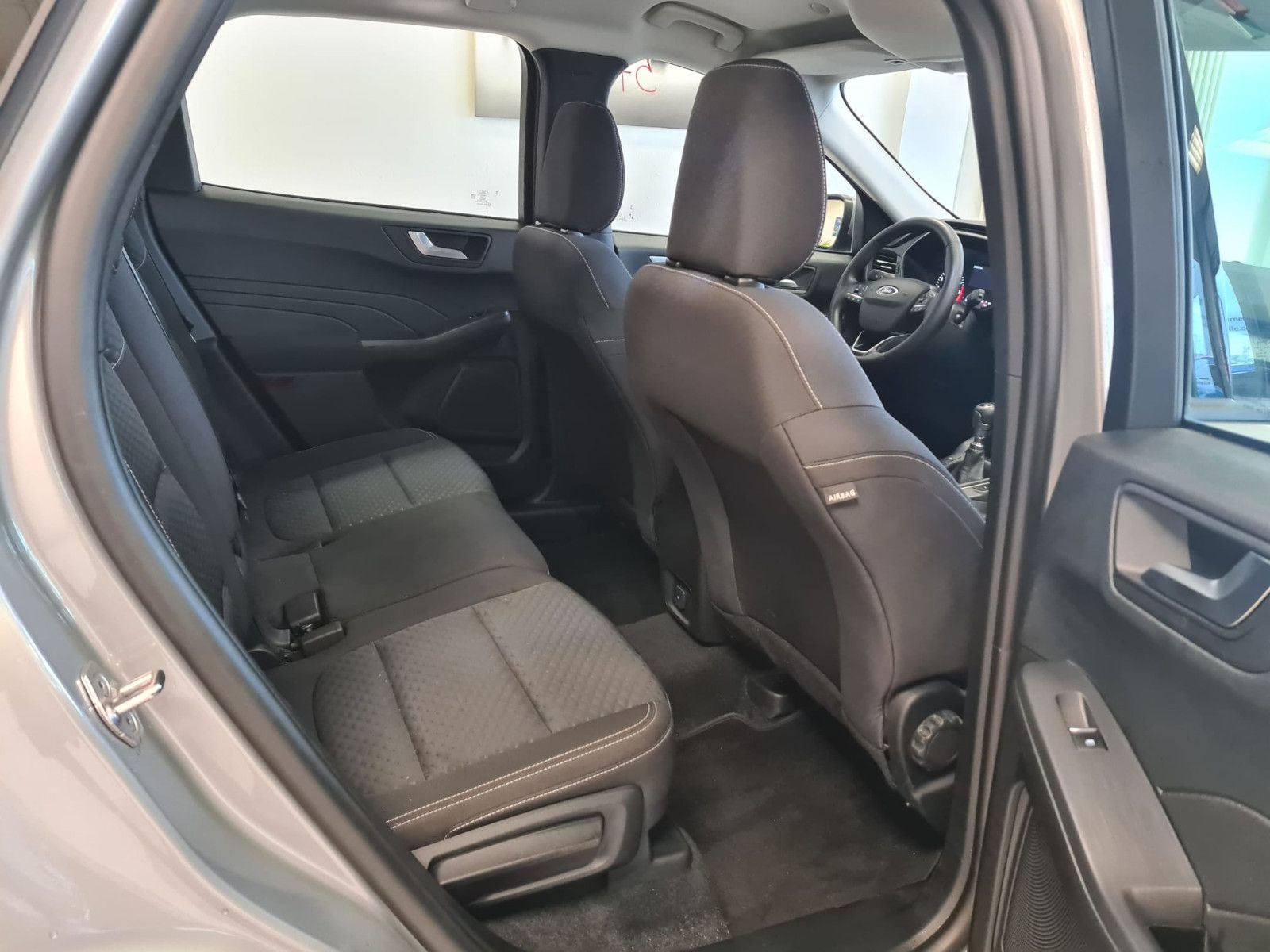 Fahrzeugabbildung Ford Kuga Cool & Connect / LED / NUR 30TKM
