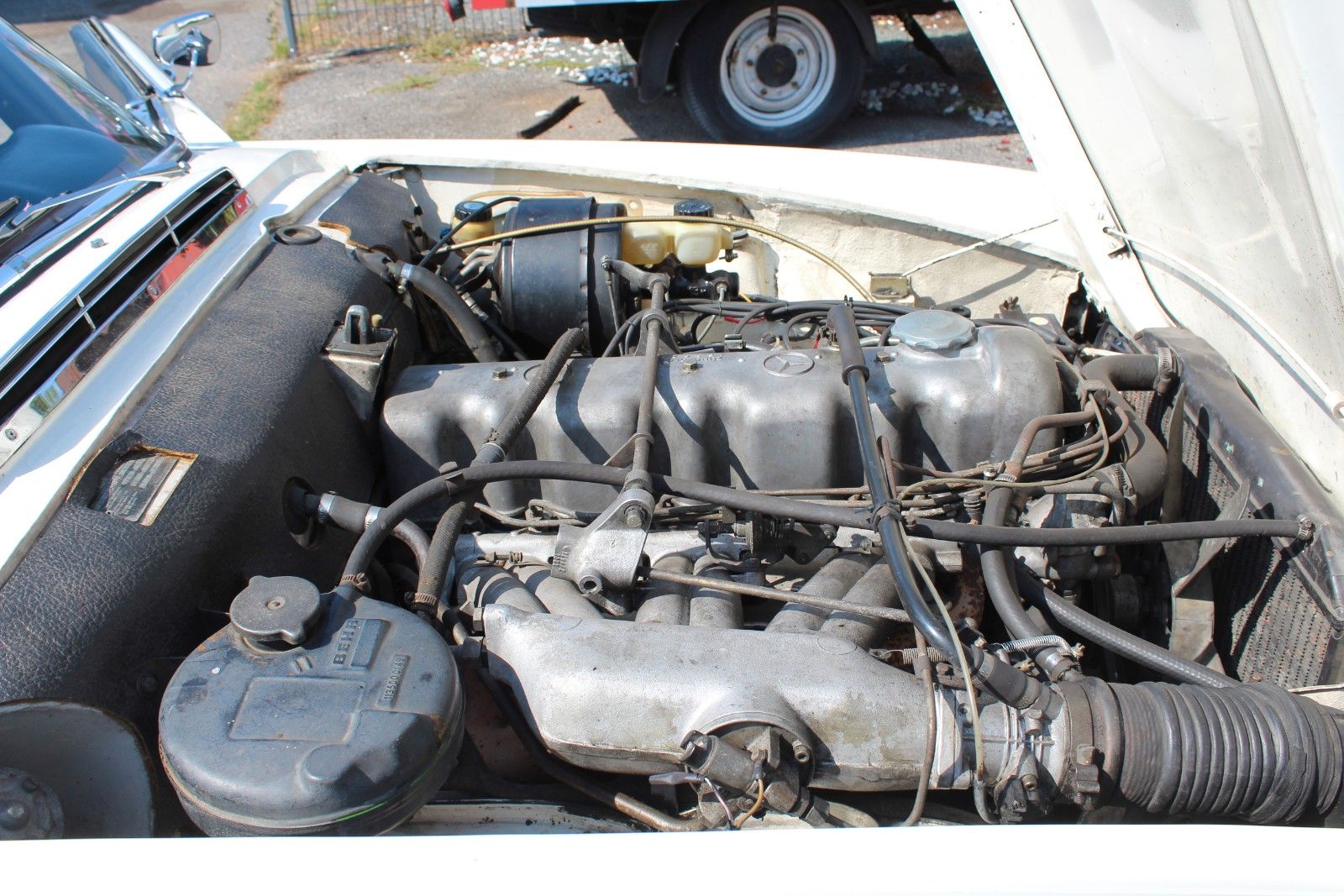 230SL/250er Motor, Schalter, sehr guter zustand!