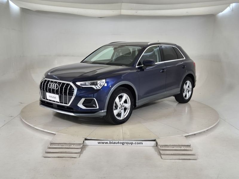 Image of Audi Q3