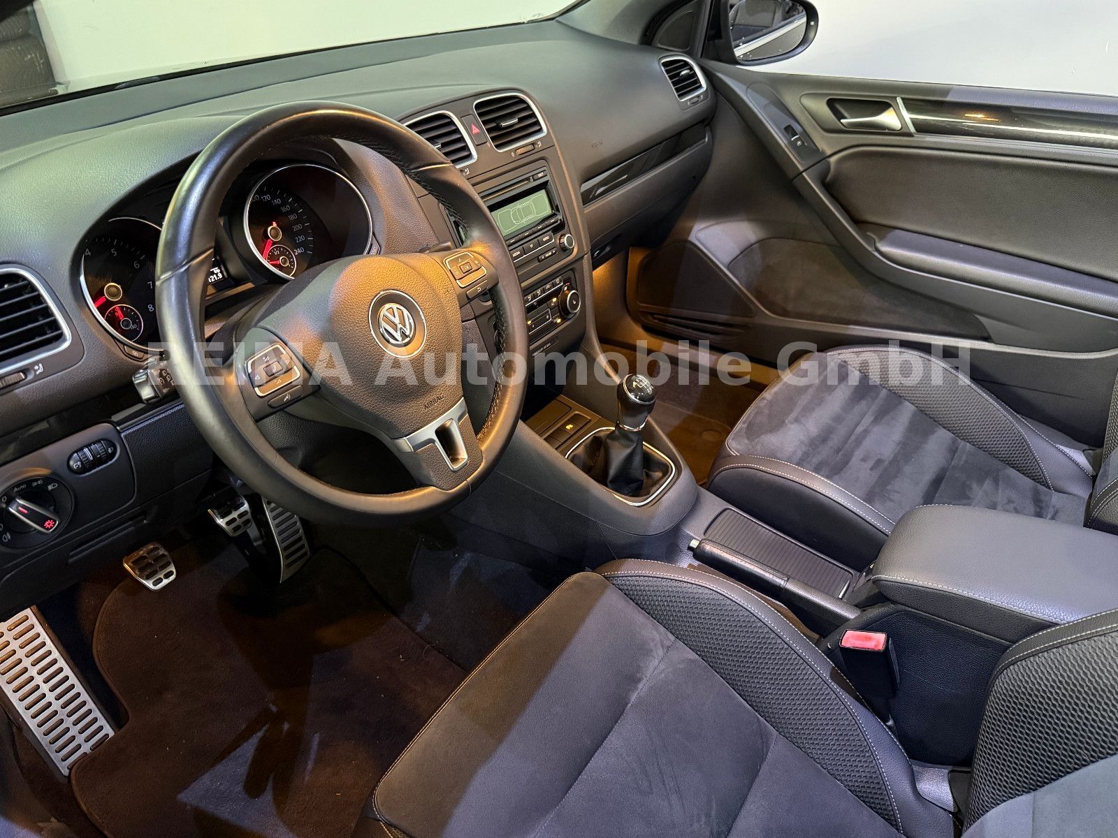 Fahrzeugabbildung Volkswagen Golf VI Cabriolet 1,4TSi, Klima, T-Leder, Alu