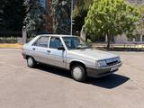 Renault R 11 - Renault R 11 mit Benzin-Antrieb