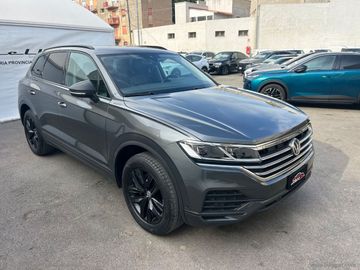 Volkswagen Touareg - 6