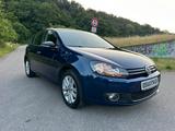 Volkswagen Golf VI Style BlueMotion/BMT - Volkswagen Golf aus 2011: Style