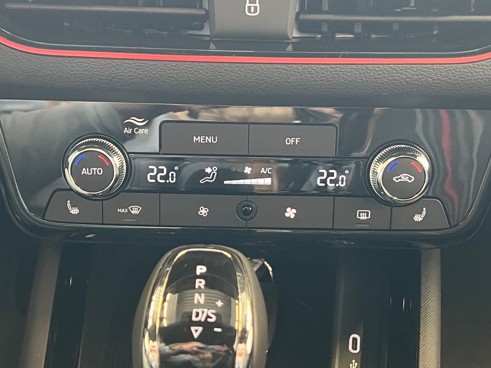 Fahrzeugabbildung SKODA Kamiq Monte Carlo 1.0 TSI DSG *AHK, Matrix-LED*