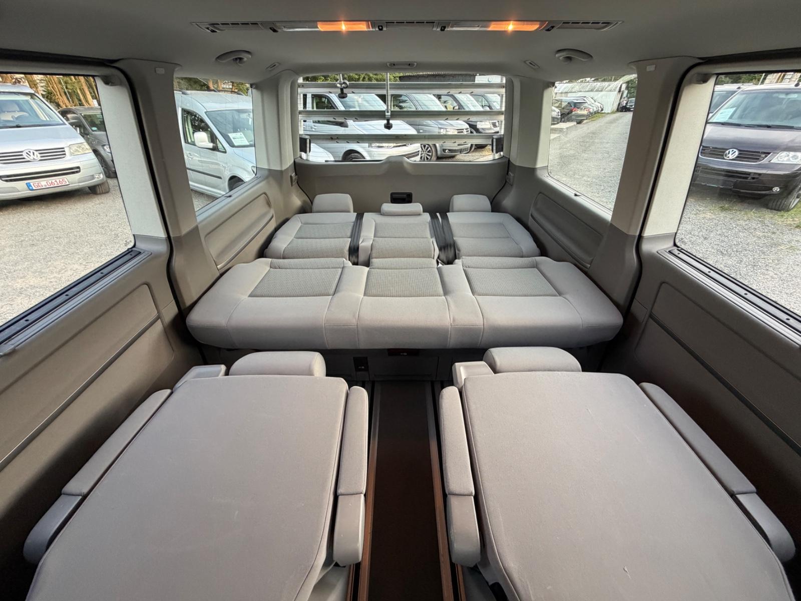 VOLKSWAGEN T5 MULTIVAN 2.0 TDI 140ch DSG - CONFORTLINE - 1ère MAIN - CLIM AUTO - RÉGULATEUR