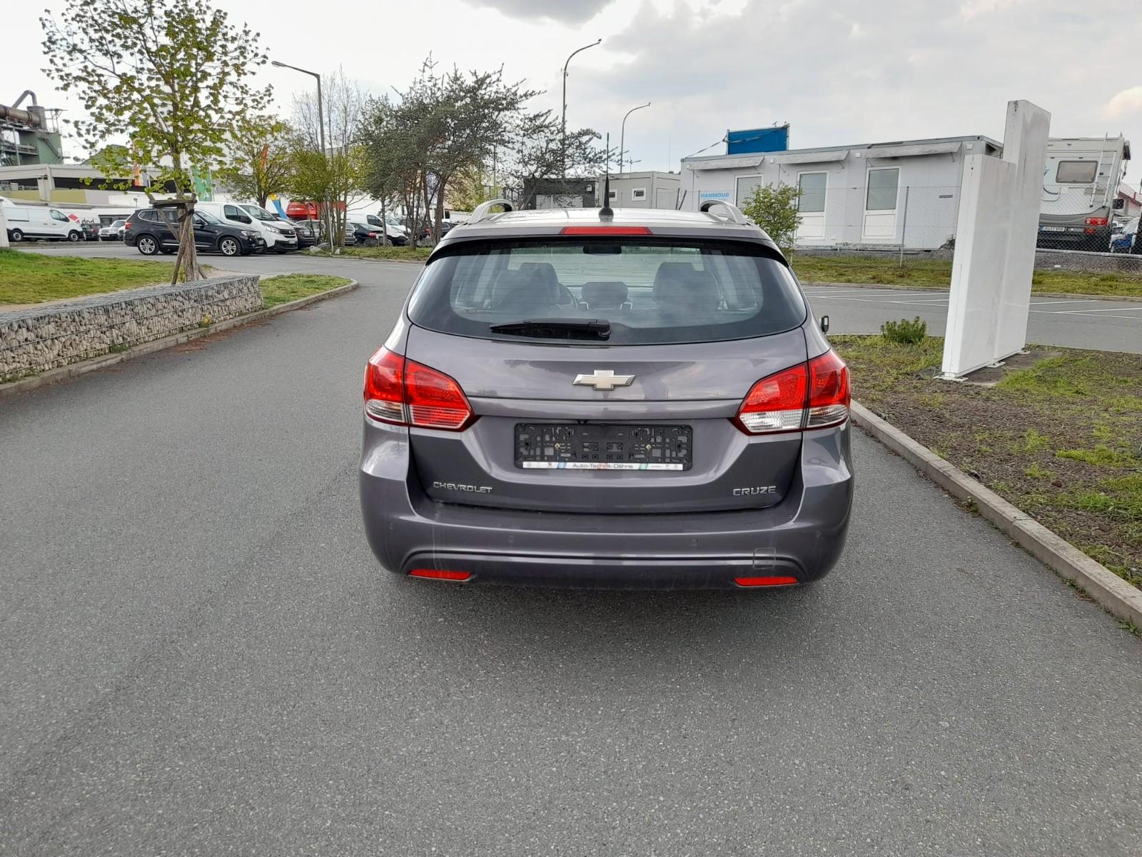 Chevrolet Cruze 2013 — engine 1.998 cm³, 163 HP (120kW)