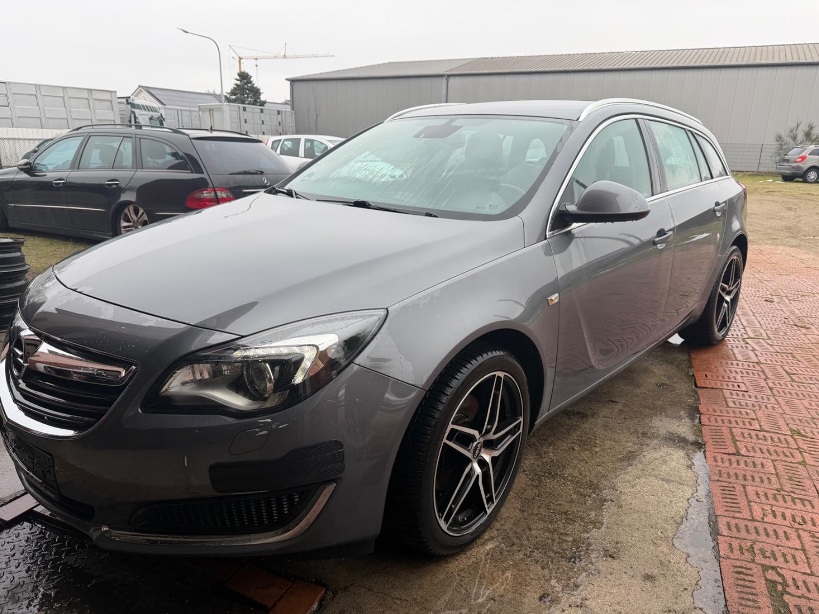 Opel Insignia A Sports Tourer Innovation 4x4
