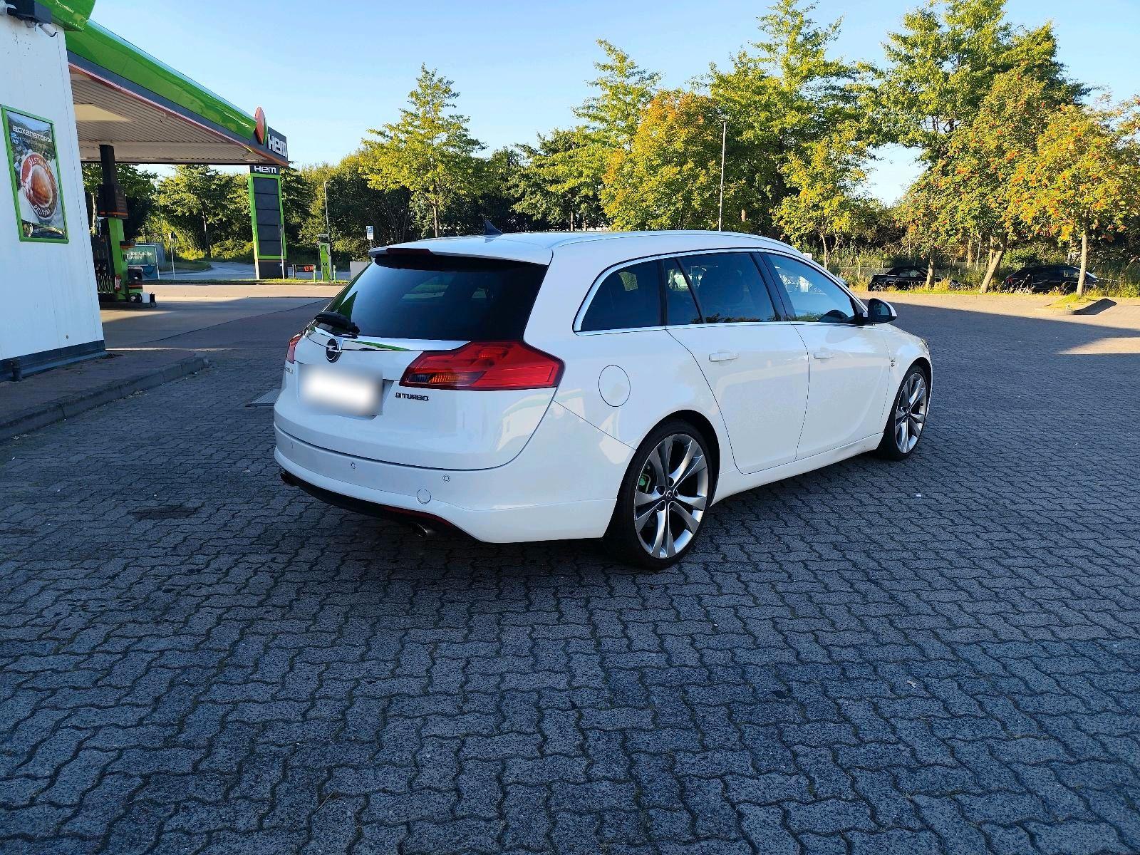 Opel Insignia 2012 — photo 7