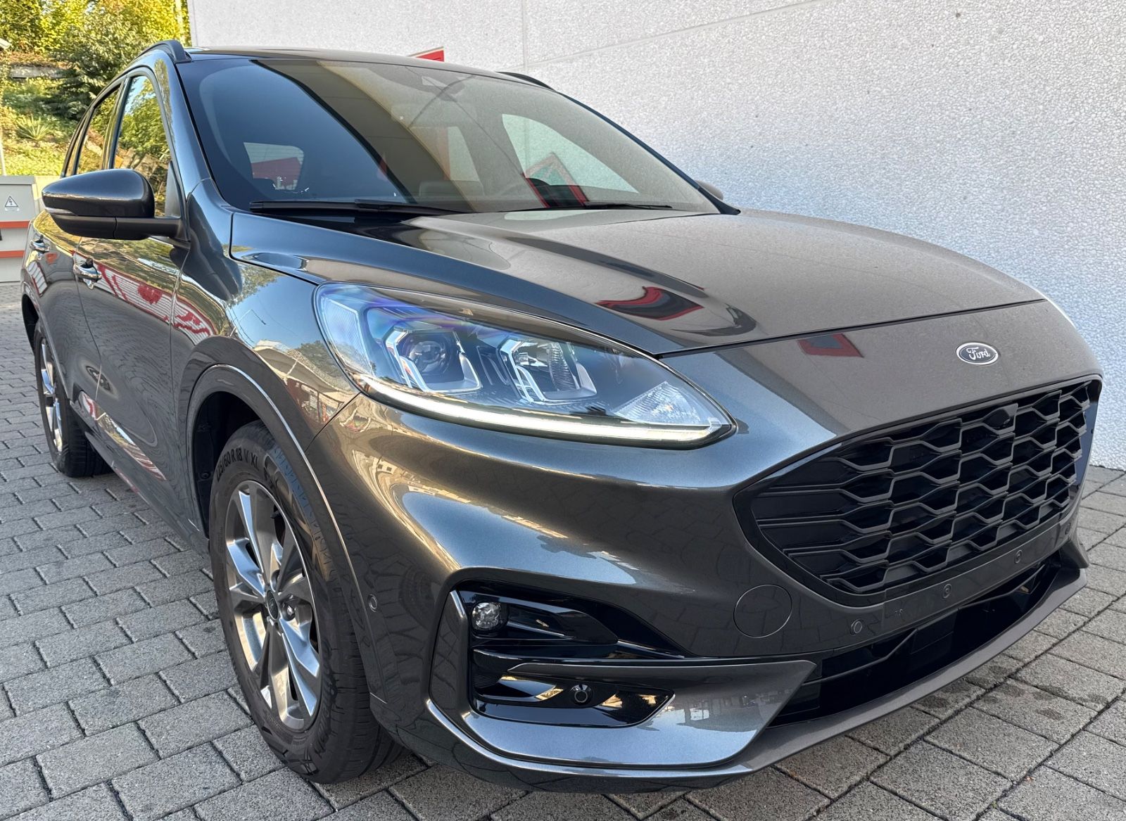 Ford Kuga 1.5 TDCI ST-Line LED,Winterpaket,Navi,Kam imagem 3