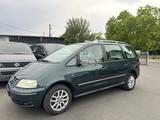 Volkswagen Sharan Highline V6 4Motion 7SITZ/AHK/XENON/LEDER - gebrauchte Volkswagen Sharan aus dem Jahr 2005