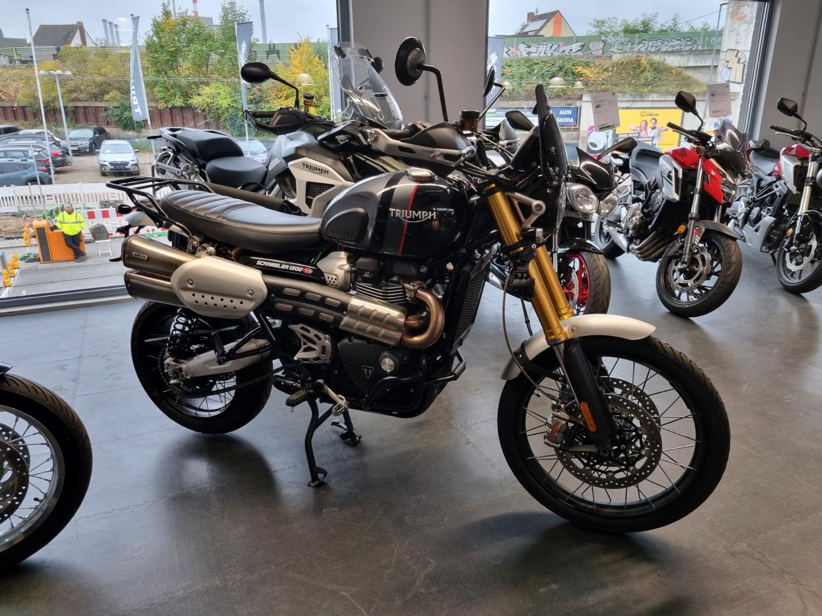 Triumph Scrambler 1200 XE