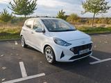Hyundai i10 1.0 Trend SHZ, LNKH, Automatik, Scheckheft  - Hyundai i10 von privat