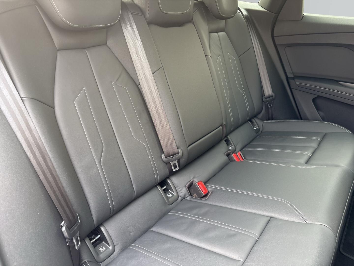 Audi Q4 e-tron Sportback 35 LED SHZ PANO El. Heckklap