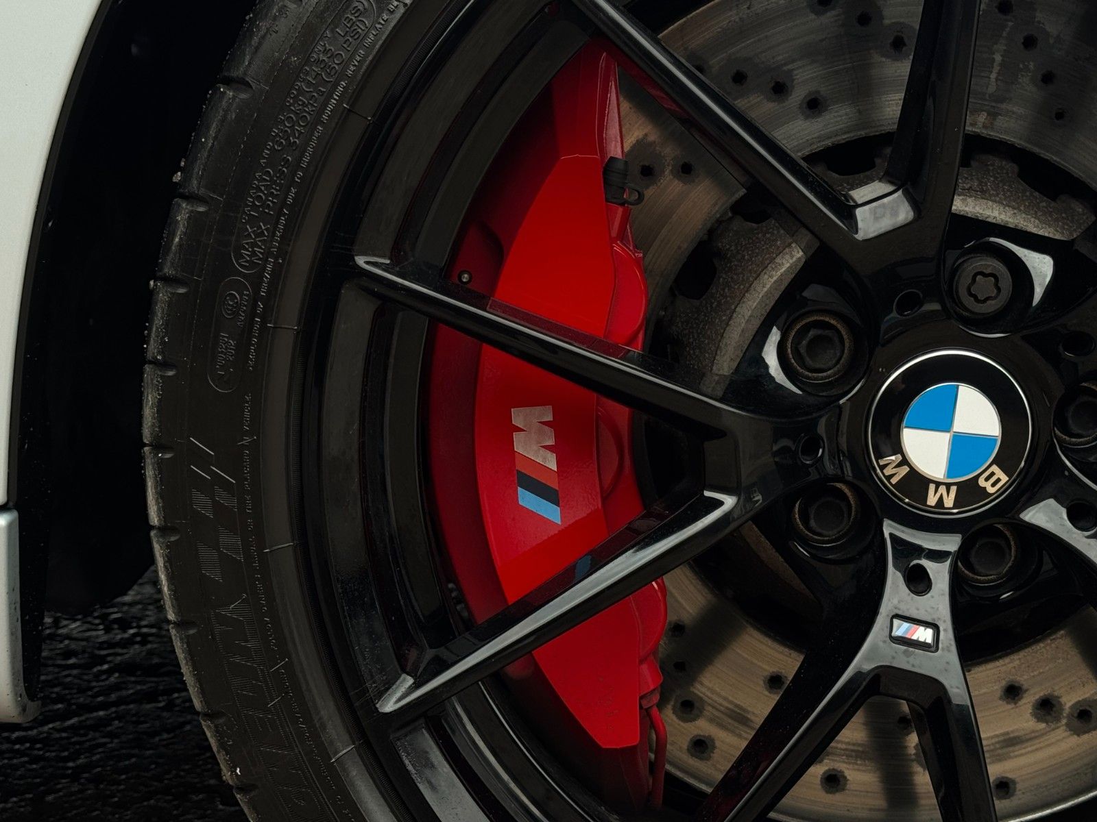 Fahrzeugabbildung BMW M2 CS 1of2200 Carbon Alcan. M-Drivers H&K Kam