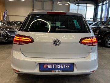 MYAUTOCENTER – Gebraucht- und Jahreswagen mit Werkstattservice in Pfaffenhofen Volkswagen Golf VII Lim. Comfortline BMTStart-Stopp*Klima*