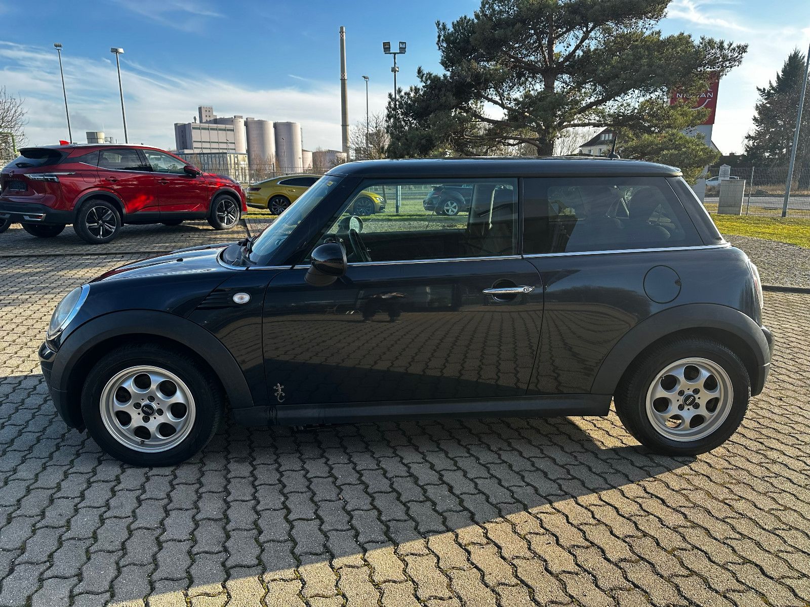 Fahrzeugabbildung MINI ONE Mini One