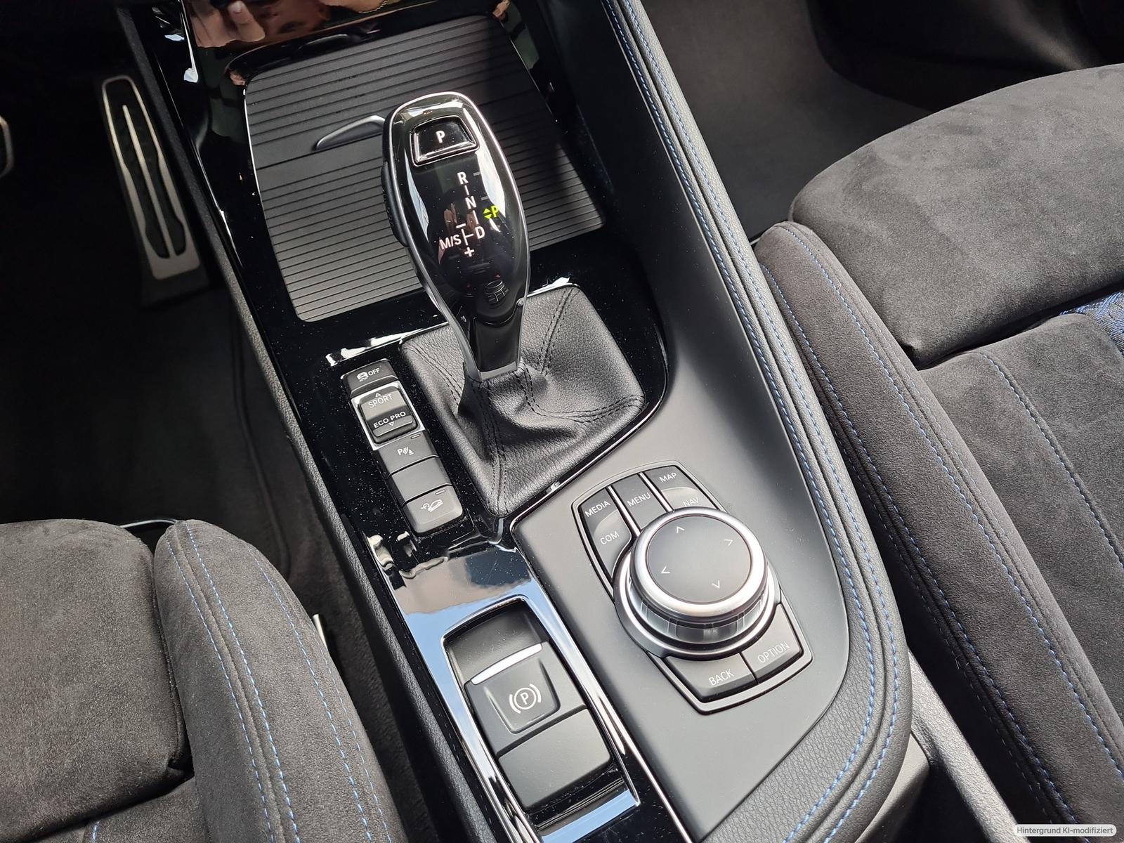 BMW X2 M35i, миниатюра 13
