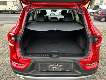 Fahrzeugabbildung Renault Kadjar Limited NAVI KAMERA TEMPOMAT TEILLEDER