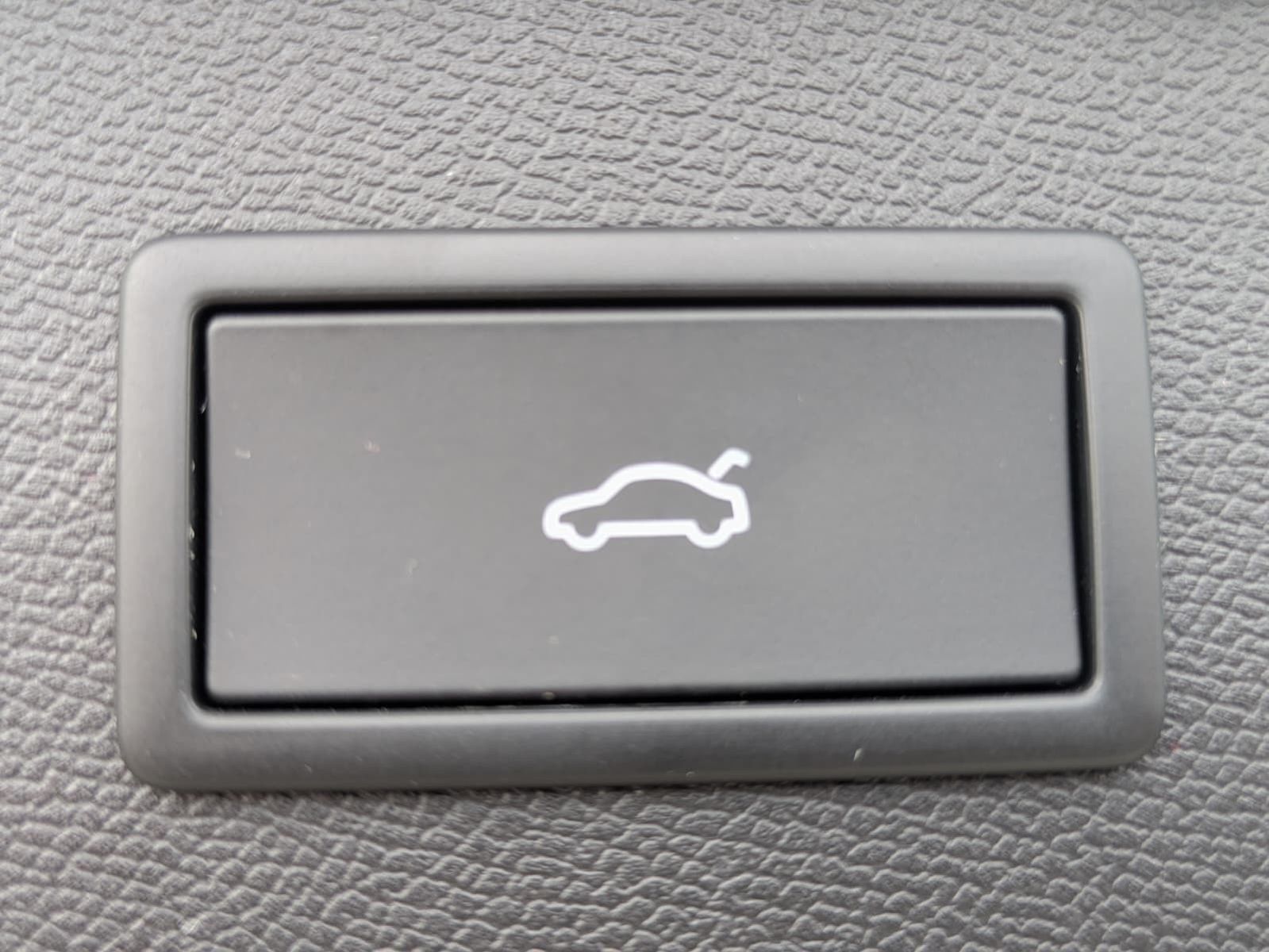 Vehicle image CUPRA Formentor 1.5 eTSI PANO*MATRIX*SENNH.*DINAM*360°