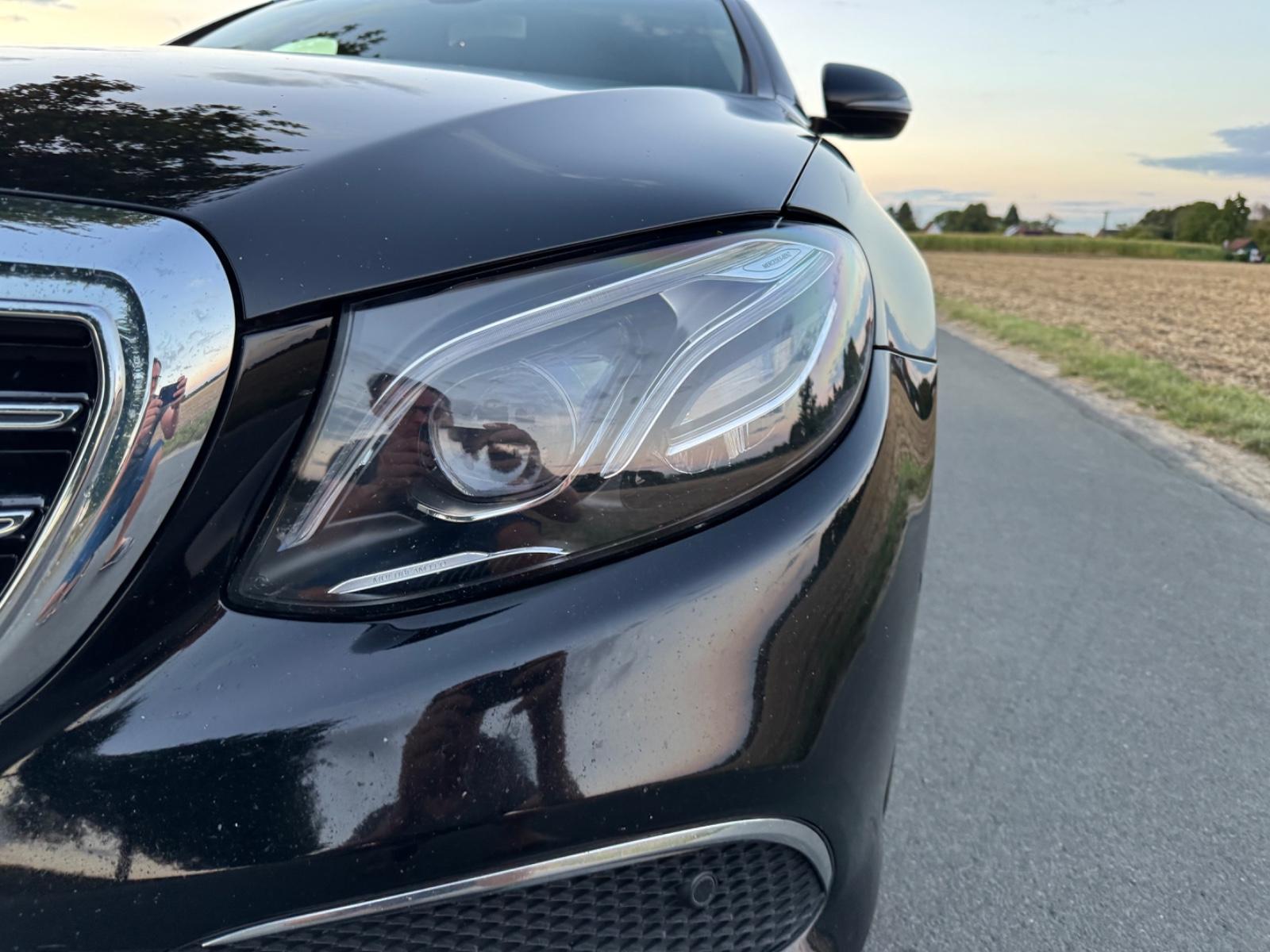 Mercedes-Benz E 220 d 4MATIC T-Modell | Exclusiv