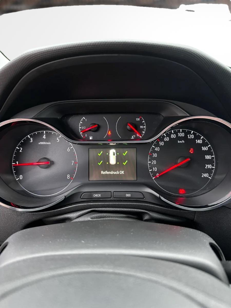 Opel Crossland X 1.2 Turbo*Innovation*2.Hd*PDC*8Fach