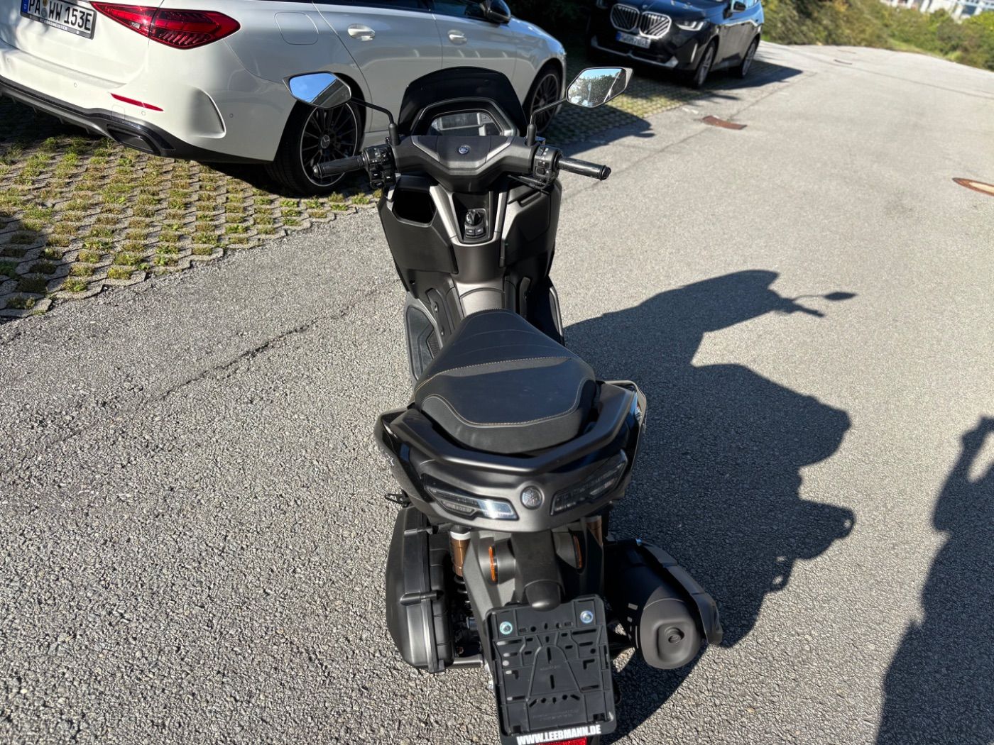 Fahrzeugabbildung Yamaha NMax 155 Tech Max Modell 2026 Herbst Deals