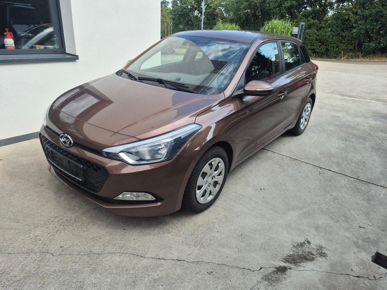 Hyundai i20 Trend 1 Hand +KLIMA+Tempomat+..