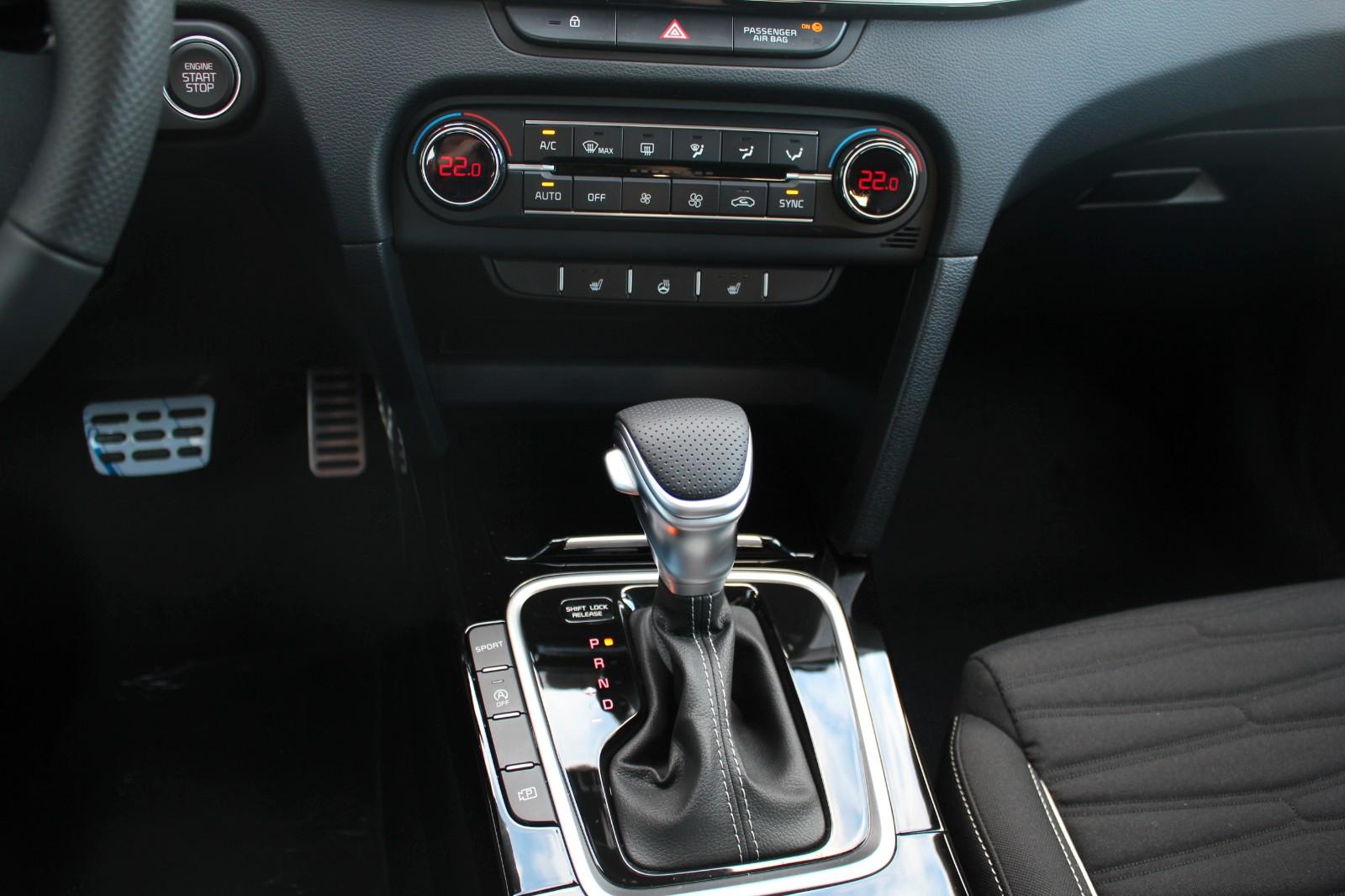 Kia PROCEED DCT GT-LINE TECH. / PERFOR. / LEDER PAK.