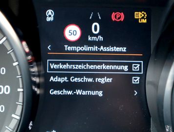 Land-Rover Discovery Sport - 10