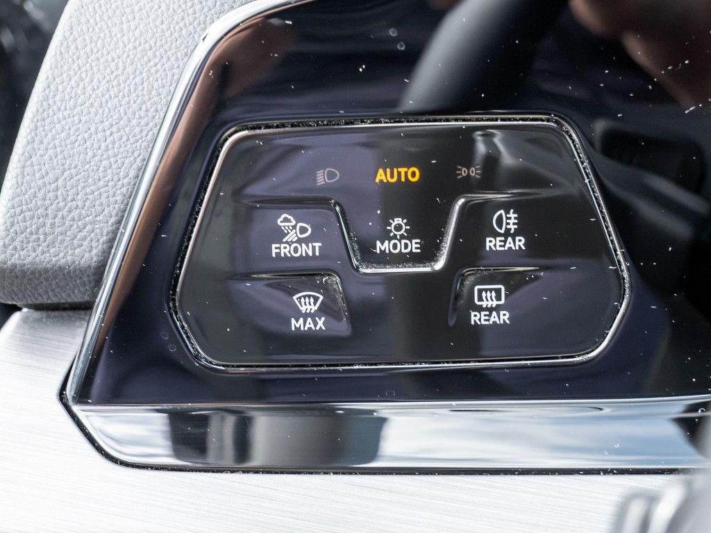 Volkswagen Golf VIII 2.0 TSI DSG Style App-Connect PDC LED, миниатюра 17