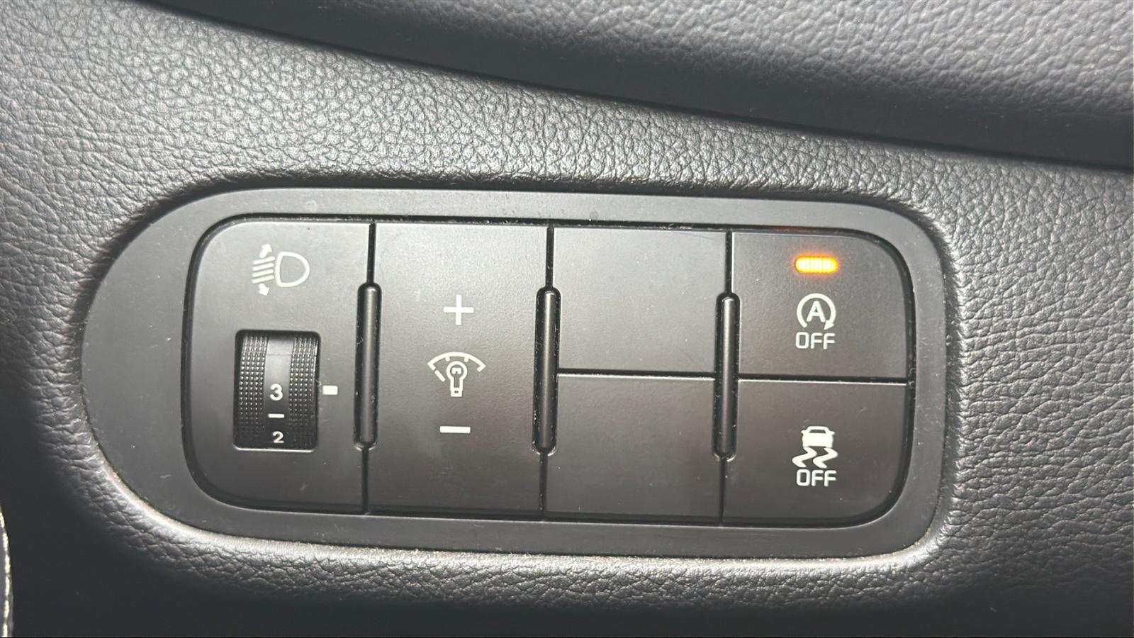 Kia Carens 2014 — photo 25