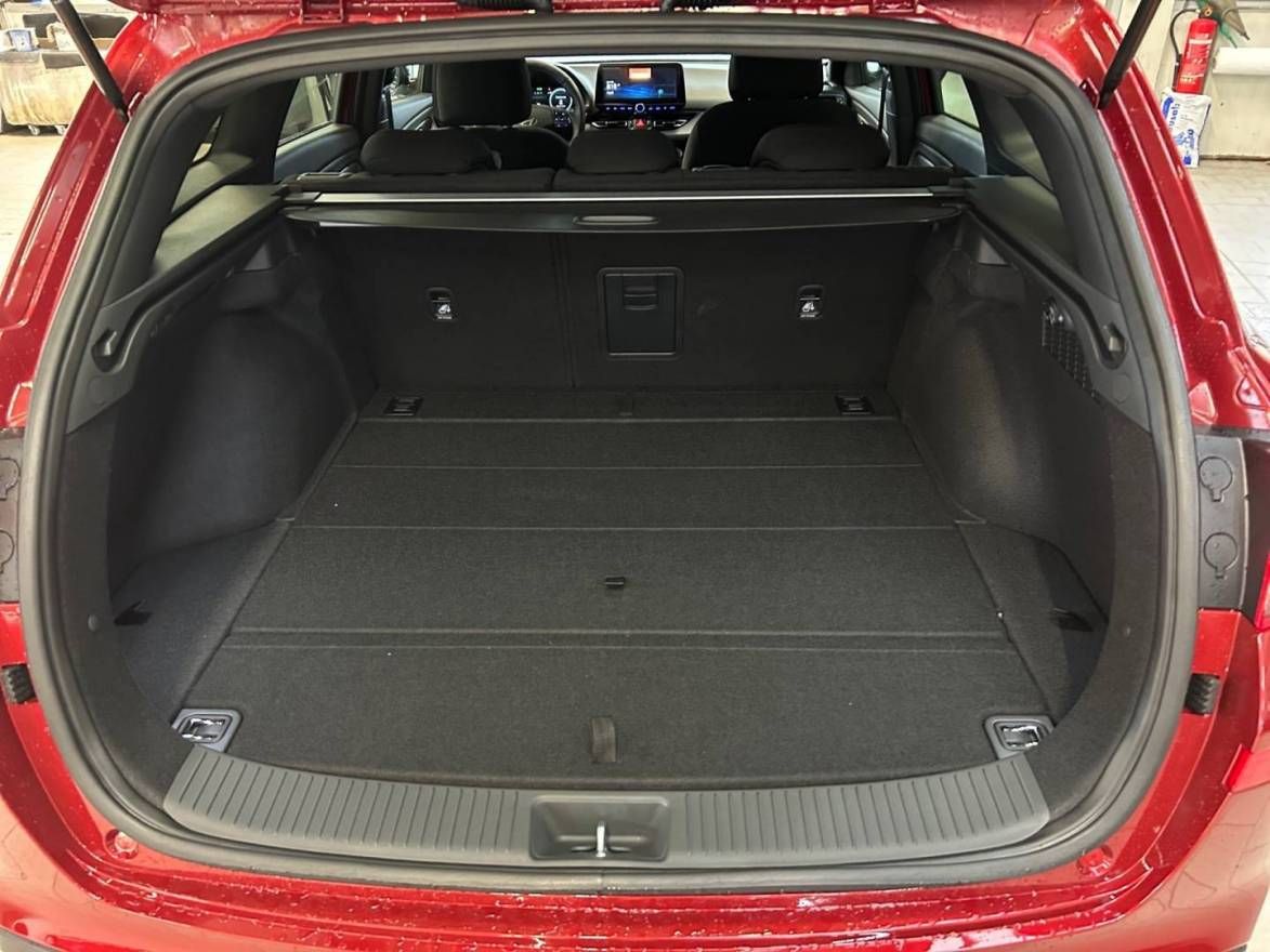 Fahrzeugabbildung Hyundai i30 FL Kombi Trend