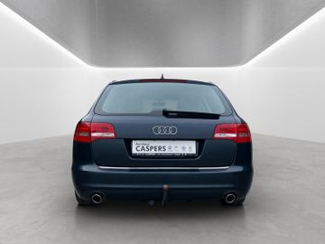 Audi A6 - 4
