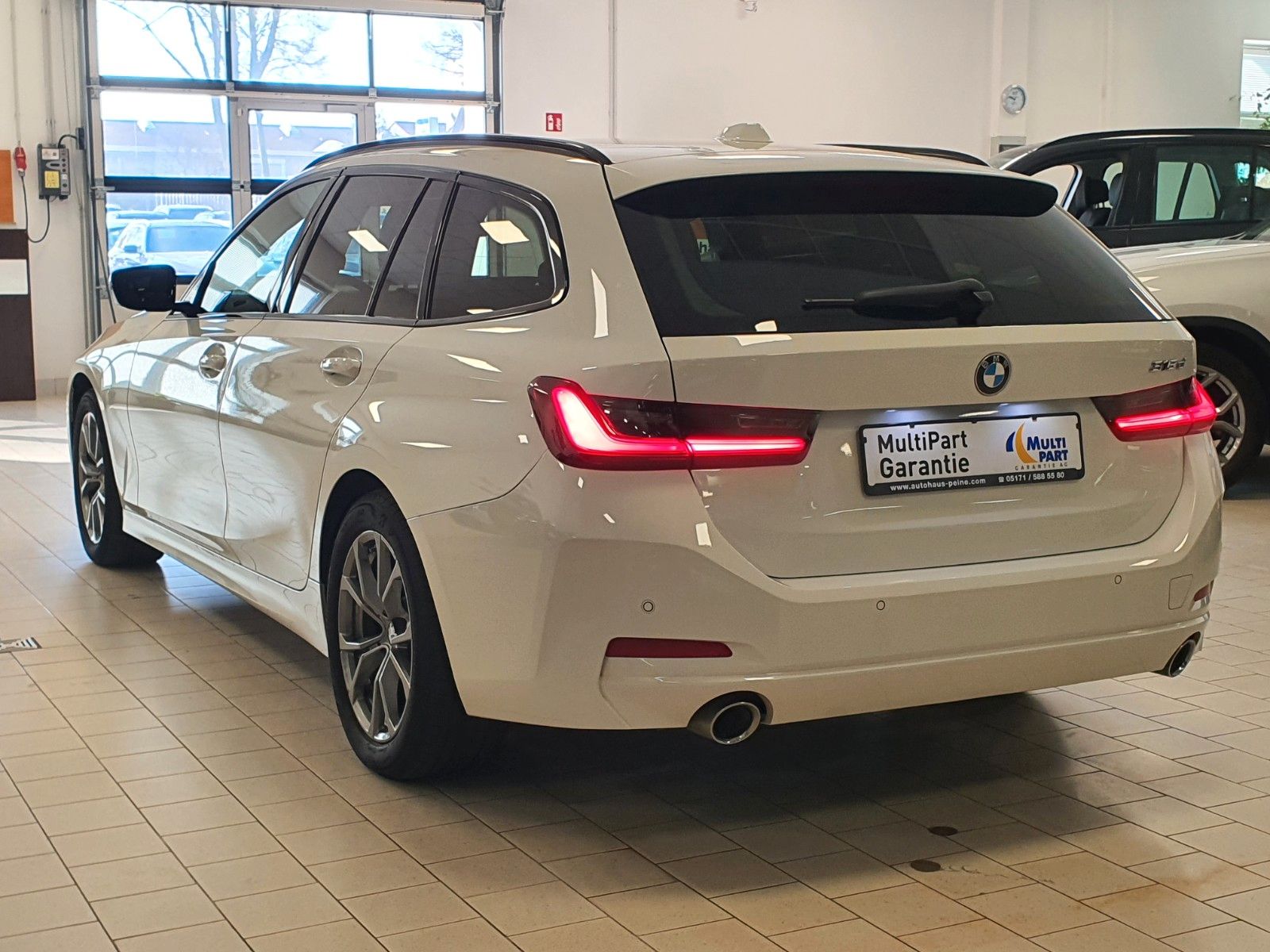 BMW 318d Aut/Navi/Stop&Go/StandHeiz/DriveAss imagem 2