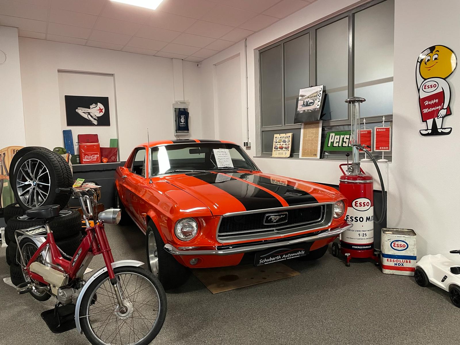 showroom-image-top