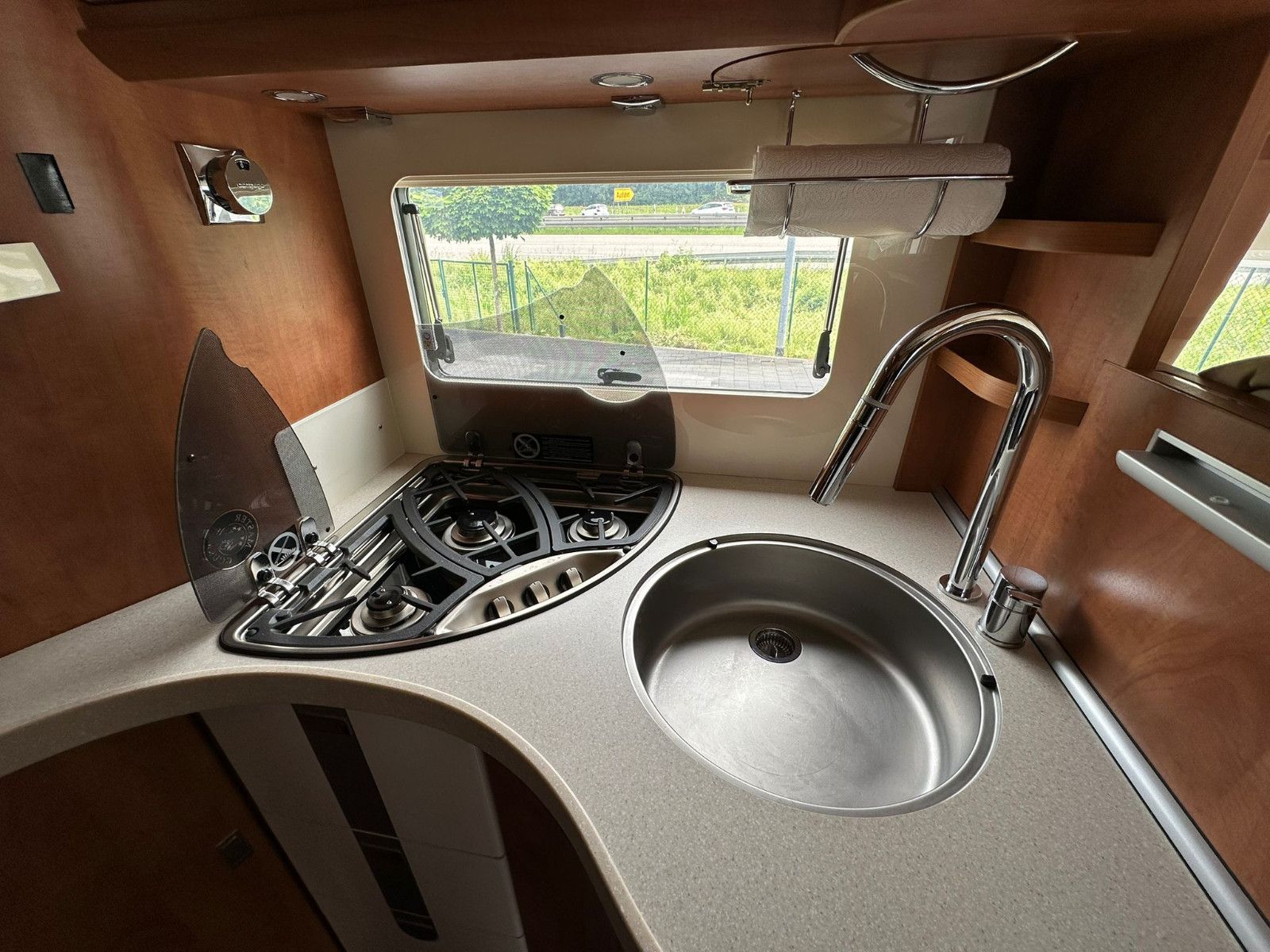 Fahrzeugabbildung Carthago Chic C-Line 4.9 LE L  sehr viele Extras