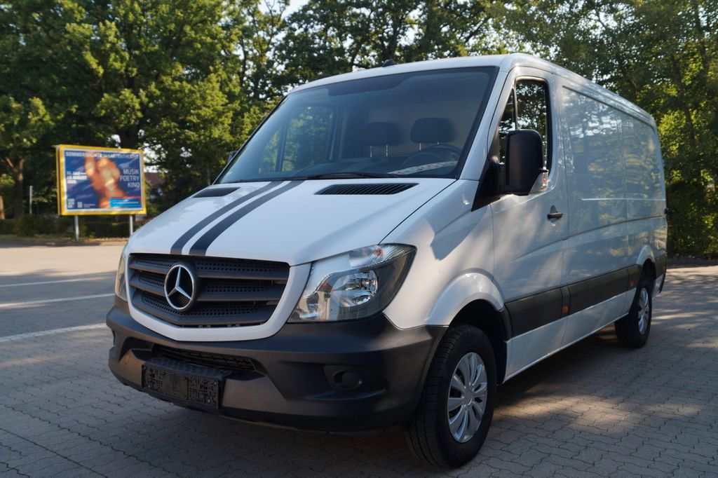 Image of Mercedes-Benz Sprinter