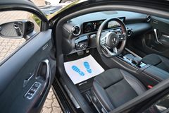 MERCEDES-BENZ A 250 AMG Line Navi Leder LED PDC MERCEDES-BENZ A 250 AMG Line Navi Leder LED PDC
