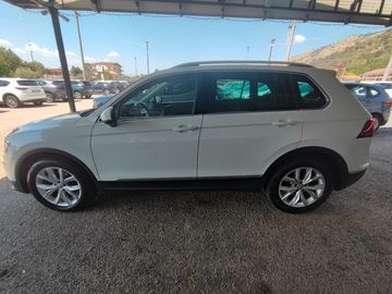 Volkswagen Tiguan - 8