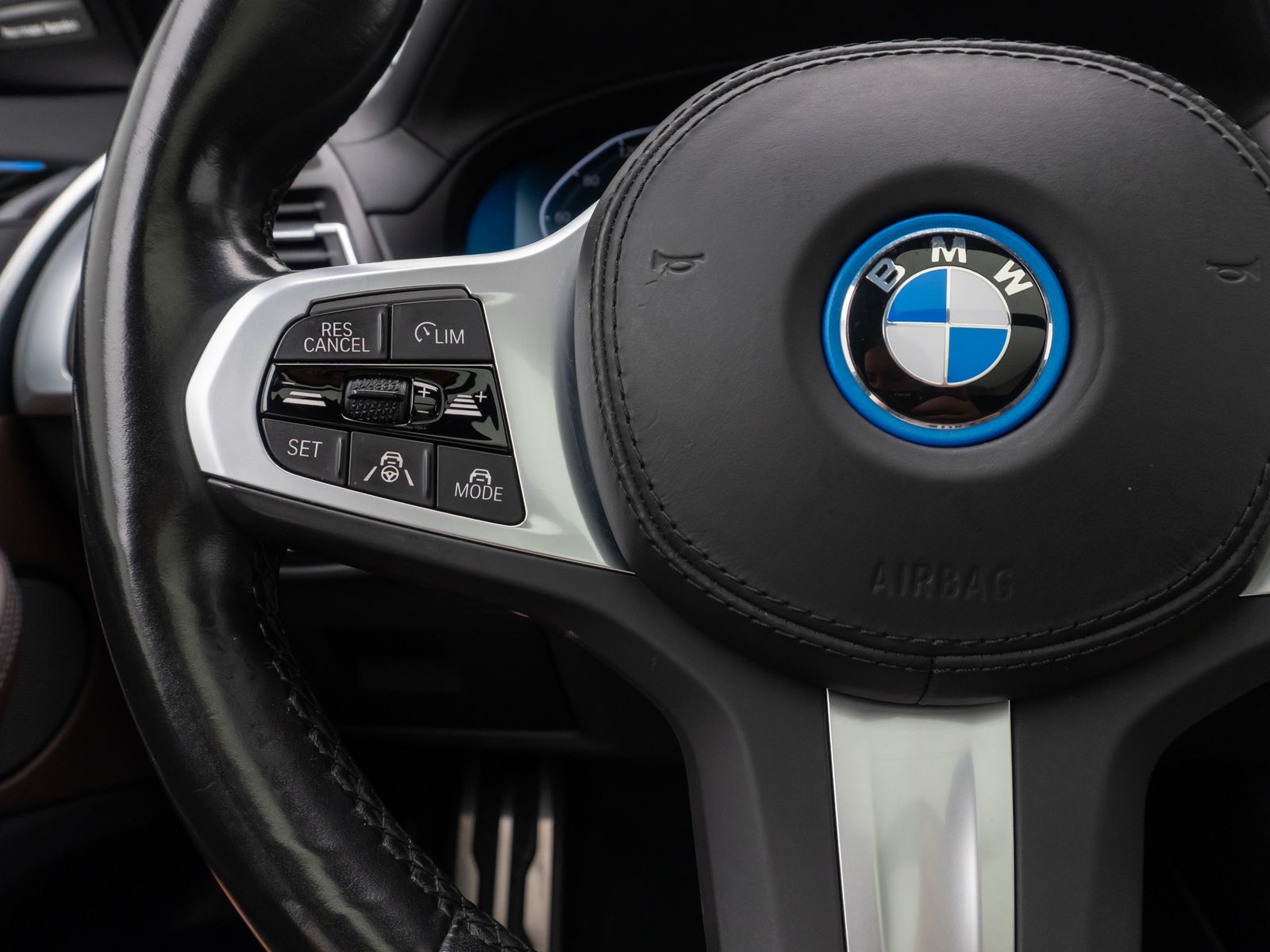 Fahrzeugabbildung BMW iX3 Impressive M Sport Panorama 360° HUD DAB H/K