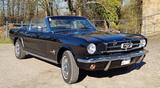 Ford Mustang Cabrio Triple Black 200cui - Ford Mustang aus 1965: Cabrio