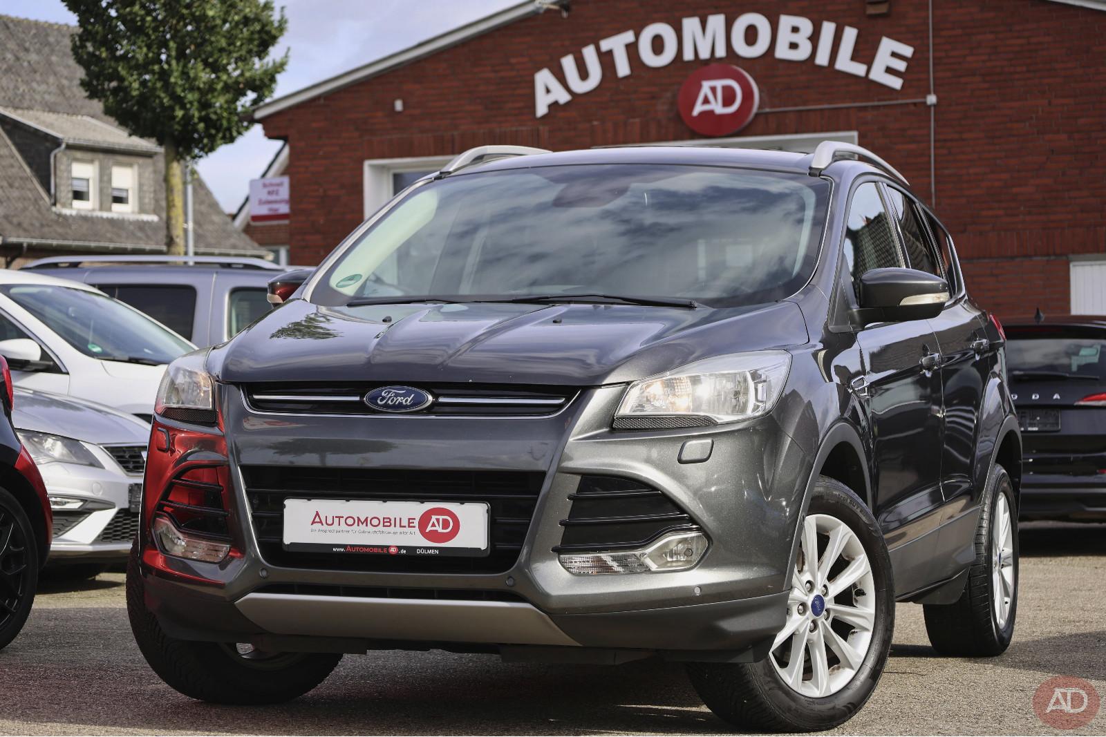 Ford Kuga Titanium*Teilleder*AHK*Sitzheizung*