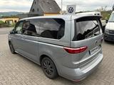 Volkswagen T7 Multivan lang MATRIX AHK RFK StHz NAVI ACC - VW T7 Multivan Gebrauchtwagen