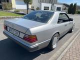 Mercedes-Benz 230 CE/Traum-Ausstattung/ 57TKM/gr.WGA 2+/18"AMG - Mercedes-Benz CE 230 aus 1992