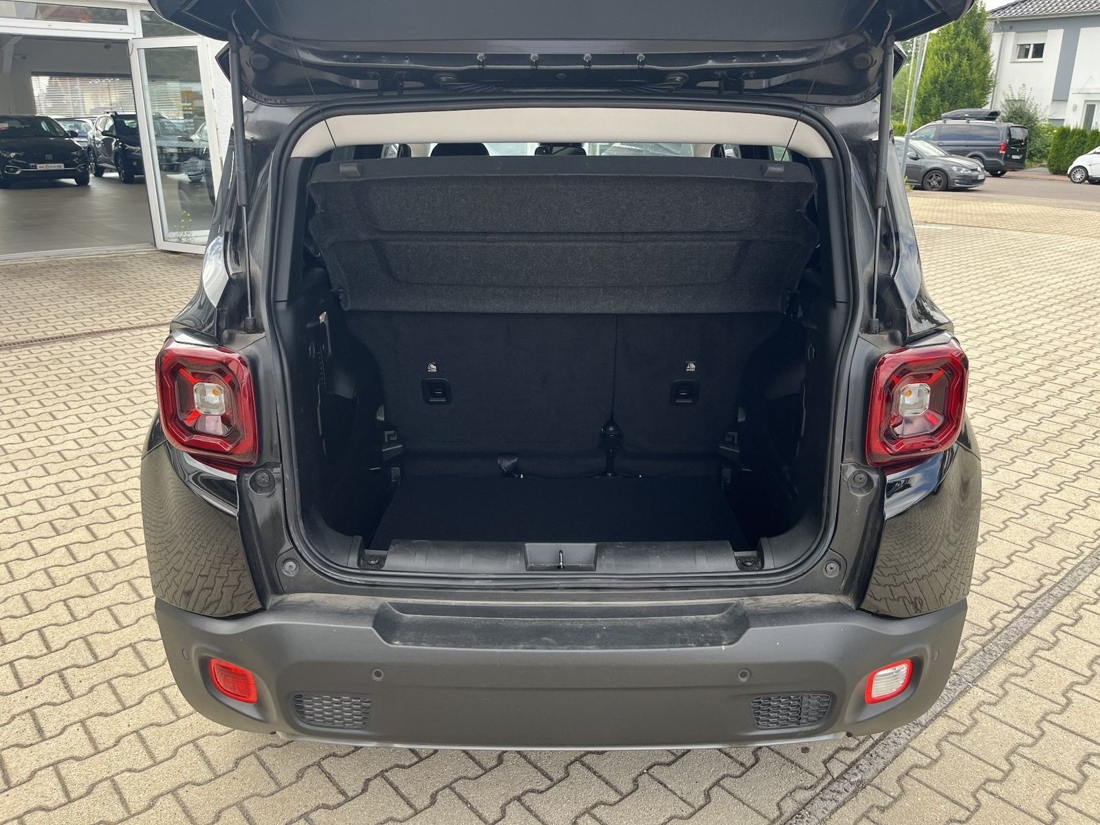 Jeep Renegade - Bild 17