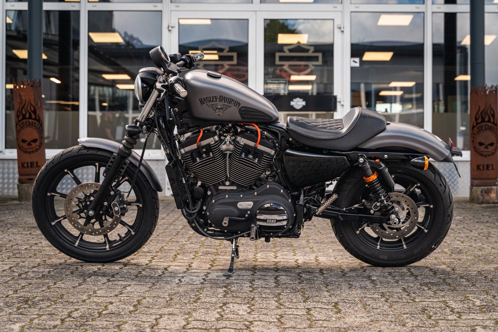 Fahrzeugabbildung Harley-Davidson XL883N Sportster Iron 883 - Racer Umbau 1200ccm