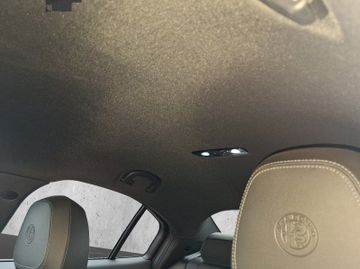 Alfa Romeo Giulia Quadrifoglio 2.9 V6 Bi-Turbo Kam.+KeyLess